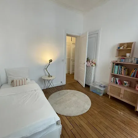Apartment Grand Ternes Paris