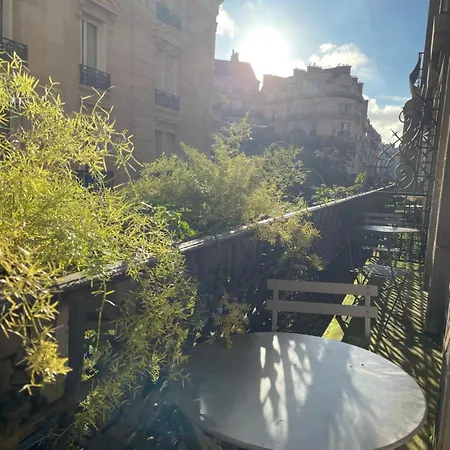 Grand Ternes Apartment Paris
