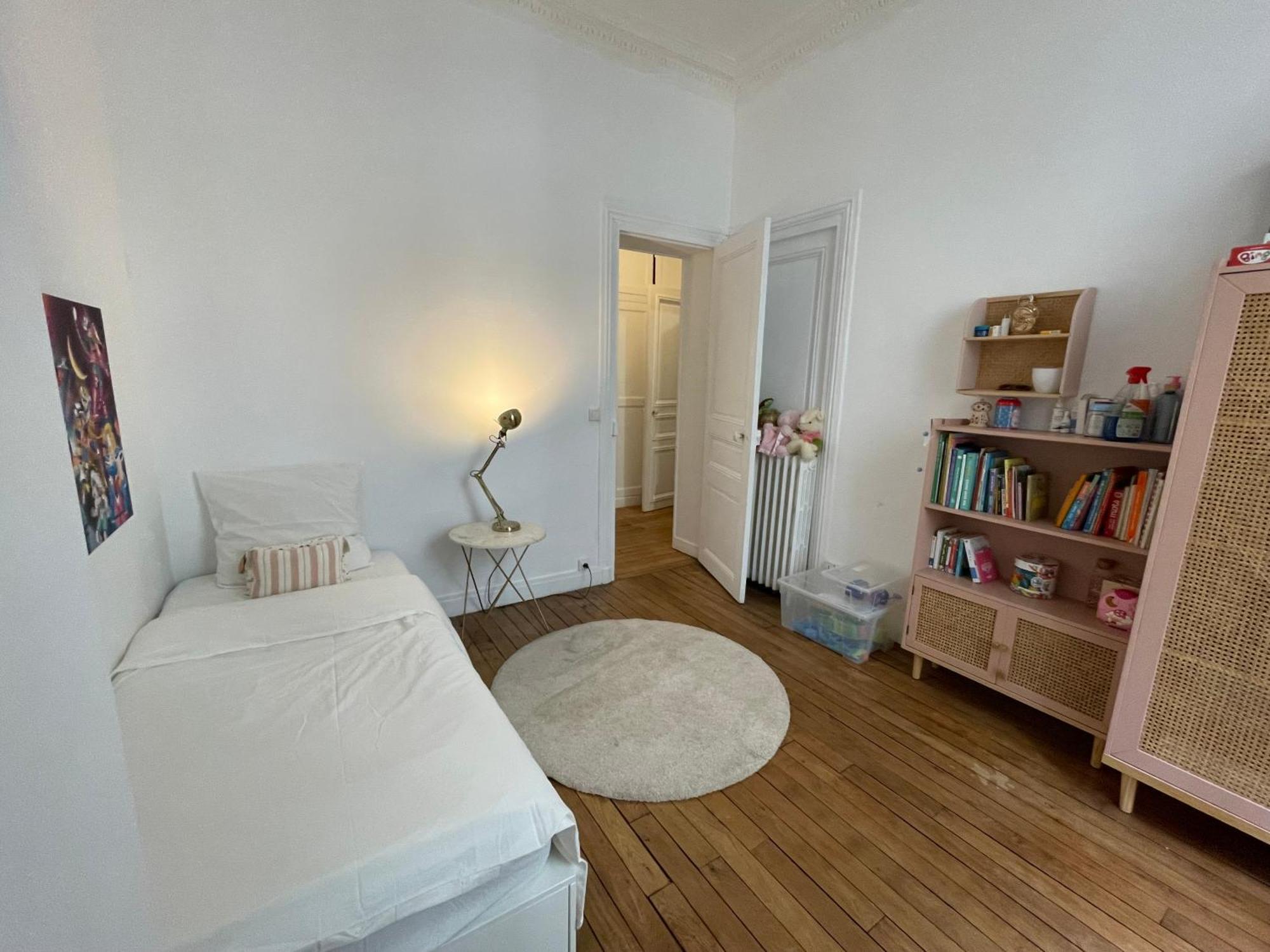 Apartment Grand Ternes Paris